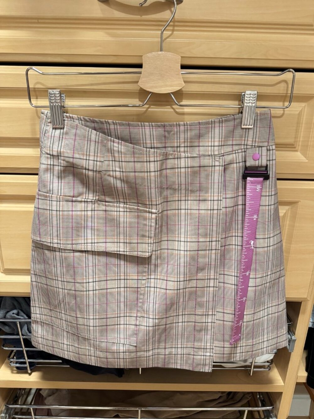 Peacebird Beige Plaid Mini Skirt with Asymmetric Pocket & Tape Strap Detail — Si